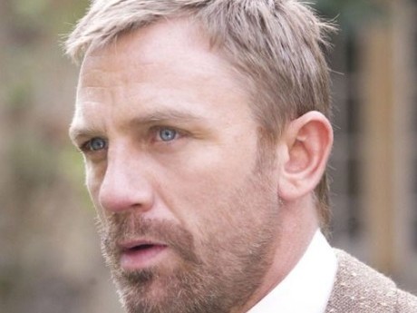 Character Oliver Beckett