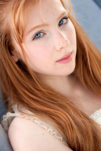 Image of Nadira graves