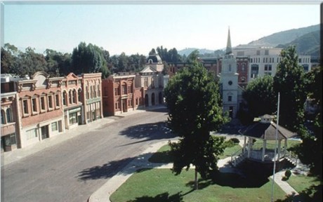 Small Town America logo