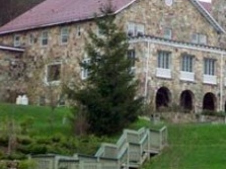 Foxcraft Prep Academy logo